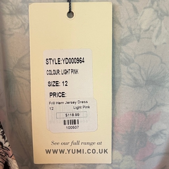 Elegant Floral Midi Dress in Pink - Picture 3 of 9